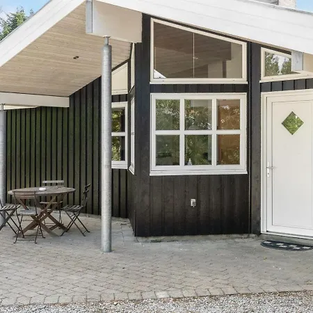 Bina - 1-9km From The Sea In Nw Jutland By Interhome *