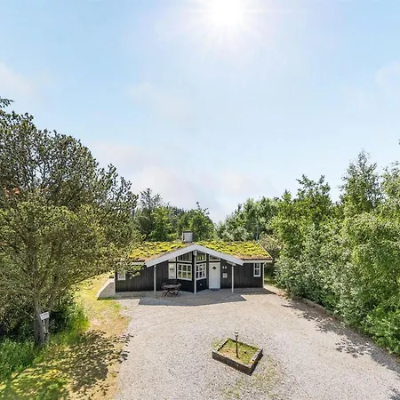 Bina - 1-9km From The Sea By Interhome *